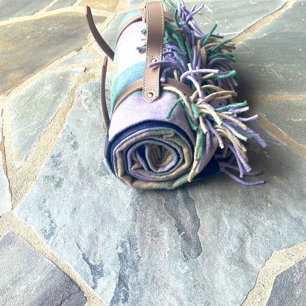 New🌟Recycled Wool Picnic Blanket in Thistle Meadow Check
